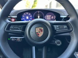 Porsche Macan Electric 4 AWD 2025