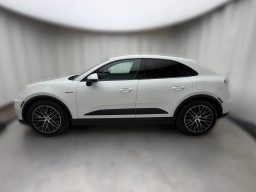 Porsche Macan Electric 4 AWD 2025