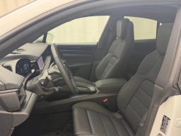 Porsche Macan Electric 4 AWD 2025