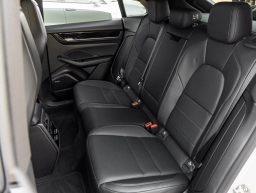 Porsche Macan Electric 4 AWD 2026