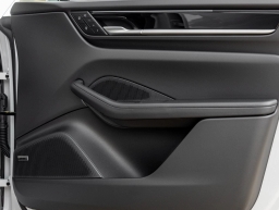 Porsche Macan Electric 4 AWD 2026