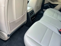 Porsche Macan Electric 4 AWD 2025