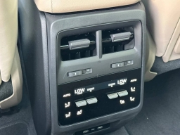 Porsche Macan Electric 4 AWD 2025