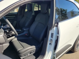 Porsche Macan Electric 4 AWD 2026