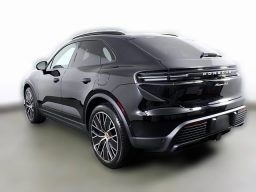 Porsche Macan Electric 4S AWD 2025