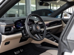 Porsche Macan Electric 4S AWD 2025