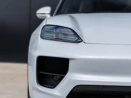 Porsche Macan Electric 4S AWD 2025