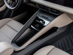 Porsche Macan Electric 4S AWD 2025