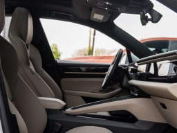 Porsche Macan Electric 4S AWD 2025