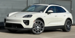 Porsche Macan Electric 4S AWD 2026