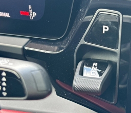 Porsche Macan Electric 4S AWD 2026