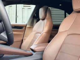 Porsche Macan Electric 4S AWD 2026