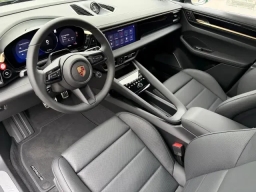 Porsche Macan Electric 4S AWD 2026