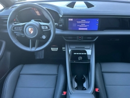 Porsche Macan Electric 4S AWD 2026