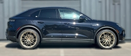Porsche Macan Electric 4S AWD 2026