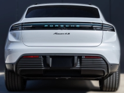 Porsche Macan Electric 4S AWD 2025