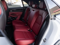 Porsche Macan Electric 4S AWD 2025