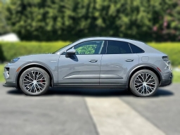 Porsche Macan Electric 4S AWD 2026
