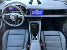 Porsche Macan Electric 4S AWD 2026