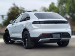 Porsche Macan Electric 4S AWD 2025
