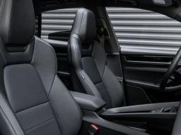 Porsche Macan Electric 4S AWD 2026