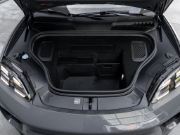 Porsche Macan Electric 4S AWD 2026