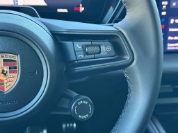 Porsche Macan Electric 4S AWD 2026