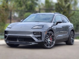 Porsche Macan Electric Turbo AWD 2025