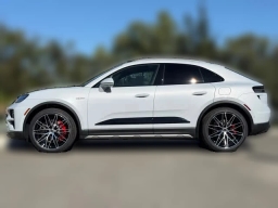 Porsche Macan Electric Turbo AWD 2026