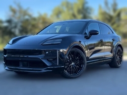Porsche Macan Electric Turbo AWD 2025