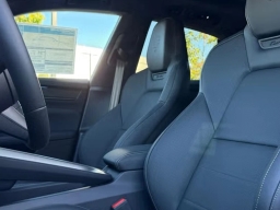 Porsche Macan Electric Turbo AWD 2025