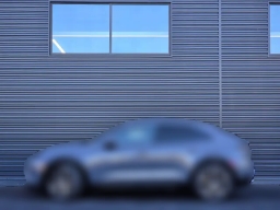 Porsche Macan Electric Turbo AWD 2025