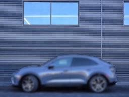 Porsche Macan Electric Turbo AWD 2025