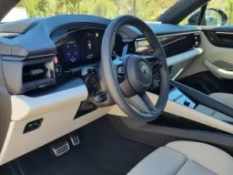 Porsche Macan Electric Turbo AWD 2026