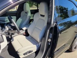 Porsche Macan Electric Turbo AWD 2026