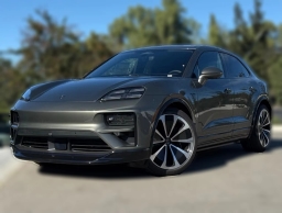 Porsche Macan Electric Turbo AWD 2025
