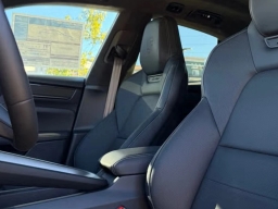 Porsche Macan Electric Turbo AWD 2025