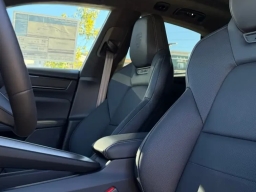 Porsche Macan Electric Turbo AWD 2025