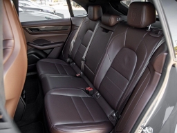 Porsche Macan Electric Turbo AWD 2025