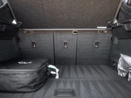 Porsche Macan Electric Turbo AWD 2025