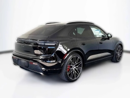 Porsche Macan Electric Turbo AWD 2025