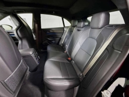 Porsche Macan Electric Turbo AWD 2025