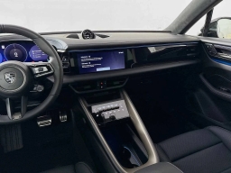 Porsche Macan Electric Turbo AWD 2025