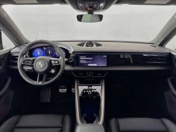 Porsche Macan Electric Turbo AWD 2025