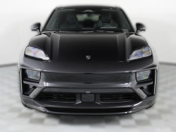 Porsche Macan Electric Turbo AWD 2026