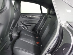 Porsche Macan Electric Turbo AWD 2026