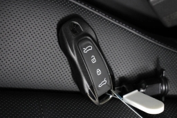 Porsche Macan Electric Turbo AWD 2026