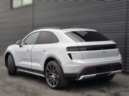 Porsche Macan Electric Turbo AWD 2025