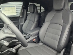 Porsche Macan Electric Turbo AWD 2025