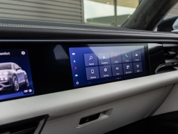 Porsche Macan Electric Turbo AWD 2025